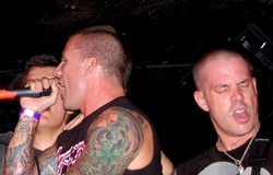 Bleeding Through, Miss May I / Bleeding Through / Carnifex / Motionless In White on Aug 30, 2009 [660-small]