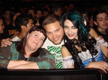 On the barricade, tags: Tiger Army, Bleeding Through, Milwaukee Wildmen, Anaheim, California, United States, Crowd, City National Grove of Anaheim - Tiger Army / Bleeding Through / Milwaukee Wildmen on Oct 31, 2009 [767-small]