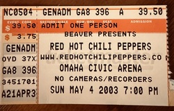 Red Hot Chili Peppers / Queens of the Stone Age / The Mars Volta on May 4, 2003 [645-small]