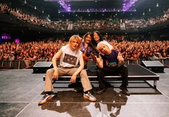 ONE OK ROCK / Stand Atlantic on May 23, 2025 [887-small]