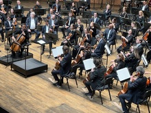 Residentie Orkest / Jun Markl (conductor) / Jean-Guihen Queyras (cello) on May 25, 2025 [072-small]