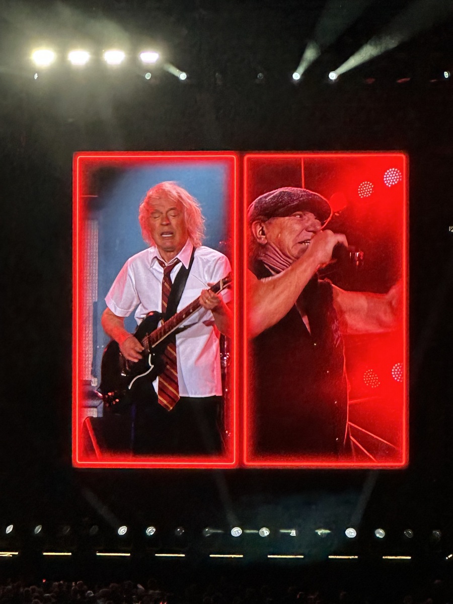 AC/DC Concert & Tour History (Updated for 2025 - 2026) | Concert Archives