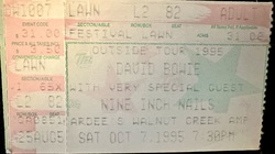 Nine Inch Nails / David Bowie on Oct 7, 1995 [069-small]
