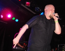 Assemblage 23 ~ Tom Shear, tags: Assemblage 23, Los Angeles, California, United States, Knitting Factory Hollywood - Main Stage - Assemblage 23 / System Syn / Dawn of Ashes on Sep 13, 2007 [285-small]