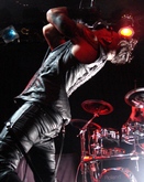 3TEETH ~ Alexis Mincolla, tags: 3TEETH, Los Angeles, California, United States, The Viper Room - 3TEETH on Aug 21, 2015 [997-small]