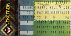 Daryl Hall & John Oates on Mar 10, 1983 [155-small]