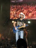 Lucky Lips / Brad Paisley on Jun 25, 2010 [803-small]