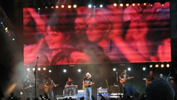 Lucky Lips / Brad Paisley on Jun 25, 2010 [808-small]