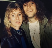 Bon Jovi / Cinderella on Jan 3, 1987 [375-small]