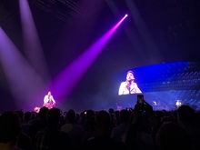 Queen / Adam Lambert on Jun 17, 2018 [937-small]