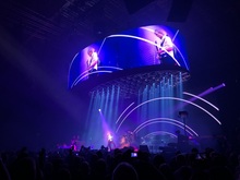 Queen / Adam Lambert on Jun 17, 2018 [939-small]