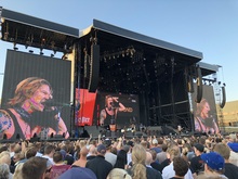 Guns N' Roses / Slash / Ghost / Tyler Bryant & the Shakedown on Jul 19, 2018 [951-small]