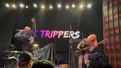 tags: Jack Trippers - Screeching Weasel / The Dickies / Jack Trippers on Jun 5, 2025 [883-small]