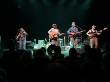 Houndmouth / Elias Hix on Jun 6, 2025 [962-small]