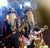 ZZ Top / Norah Jones / Nashville Pussy on Aug 22, 2012 [735-small]