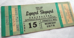 Lynyrd Skynyrd / Foreigner / .38 Special on Jun 15, 1977 [986-small]