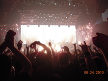 KISS / Imperial State Electric on Jun 24, 2010 [523-small]
