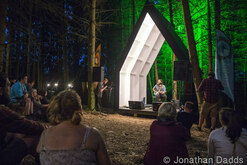 tags: Bella Figura - 2000 Trees 2015 on Jul 9, 2015 [348-small]