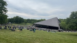 tags: Dave Matthews Band, Cuyahoga Falls, Ohio, United States, Crowd, Blossom Music Center - Dave Matthews Band on May 30, 2025 [388-small]