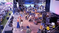 Joe Walsh / Ziggy Marley and the Melody Makers on Sep 4, 1999 [550-small]