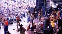Joe Walsh / Ziggy Marley and the Melody Makers on Sep 4, 1999 [557-small]