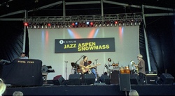 Steve Winwood / The Funky Meters on Sep 6, 1999 [577-small]