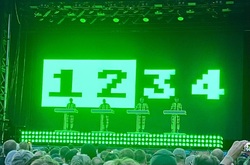 Kraftwerk / Róisín Murphy / Gesaffelstein / Stella Explorer on Jun 13, 2025 [567-small]