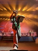 Glass Animals / Sofia Isella on Jun 7, 2025 [380-small]