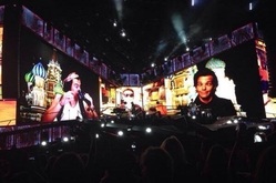 One Direction / 5 Seconds of Summer on Jul 4, 2014 [001-small]