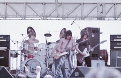 Ted Nugent / Heart / The Cars / UFO / The Rockets on Jun 16, 1979 [021-small]