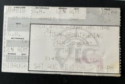 Joan Armatrading on Aug 18, 1990 [419-small]