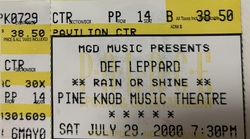 Def Leppard on Jul 29, 2000 [889-small]