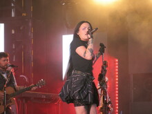 Miriam Bryant, Summer On Festival on Jun 13, 2025 [266-small]