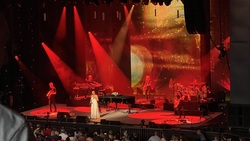 Sarah McLachlan / Feist on Jun 18, 2024 [345-small]