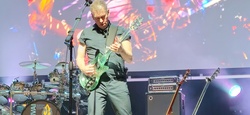 Joe Satriani / Steve Vai / SatchVai Band on Jun 18, 2025 [485-small]