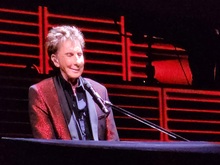 Manilow / Barry Manilow on Apr 17, 2024 [331-small]