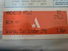 Brian May on Oct 31, 1998 [415-small]