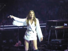 Carrie Underwood / Maddie & Tae / Runaway June on Sep 29, 2019 [721-small]