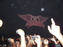 Aerosmith / The Cribs on Jun 27, 2010 [225-small]