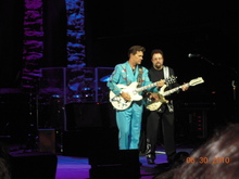 Chris Isaak on Jun 30, 2010 [282-small]