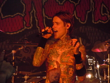Buckcherry on Jun 16, 2011 [940-small]