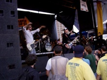 Vans Warped Tour on Aug 16, 2004 [387-small]