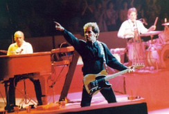 Bruce Springsteen & The E Street Band / Jon Landau on May 23, 1988 [239-small]
