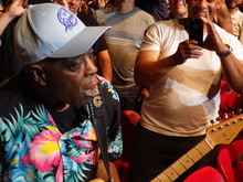 Jeff Beck / Buddy Guy on Jul 26, 2016 [603-small]