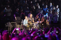 tags: Bruce Springsteen & The E Street Band - Bruce Springsteen & The E Street Band on Mar 28, 2016 [911-small]