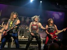 Steel Panther / Black Sonic Pearls on Jun 18, 2025 [409-small]