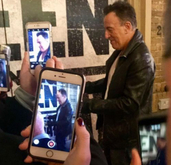 tags: Bruce Springsteen - Bruce Springsteen / Patti Scialfa on Nov 9, 2017 [009-small]