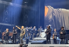 Bruce Springsteen & The E Street Band on Jun 27, 2025 [822-small]