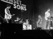 Imagine Dragons / Sunset Sons on Nov 17, 2015 [833-small]