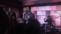 axis of / Frnkiero Andthe Cellabration on Aug 30, 2015 [838-small]